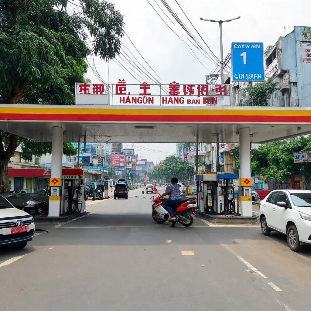 Khách hàng đang đổ xăng tại Cây xăng Hàng Bún 1 giờ cao điểm đông đúc ở Ba Đình