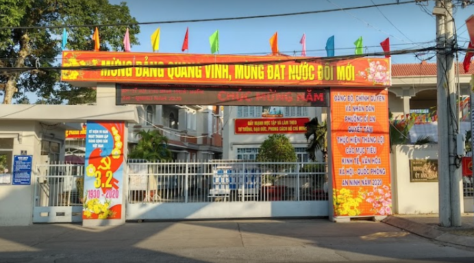 Hinh anh minh hoa cac buoc lam thu tuc tai UBND Phuong 4 giup nguoi dan hieu quy trinh