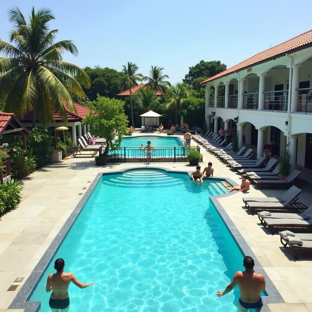 Hồ bơi sạch sẽ và thoáng đãng, tiện ích thư giãn tại Vivian Hotel & Villa Mũi Né Hàm Tiến