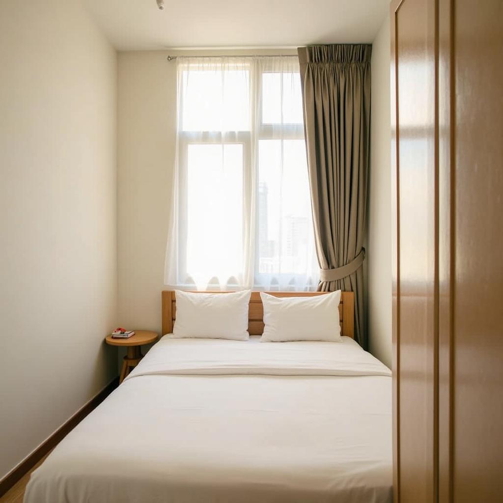 Phòng nghỉ tiện nghi và sạch sẽ tại Gold Night Hotel Dalat mang lại trải nghiệm thoải mái cho du khách sau ngày dài khám phá