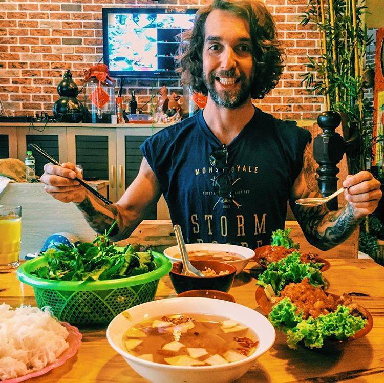 Bun Cha Ta Vegetarian Options - Lựa chọn bún chả chay
