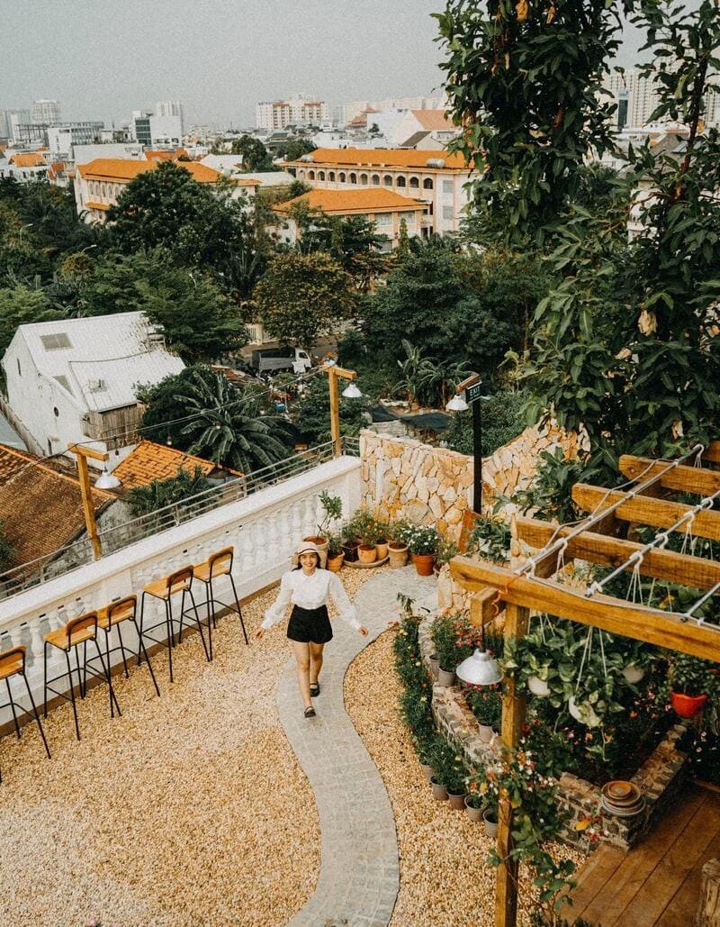 Chill há»›t náº¥c vá»›i Cháº¡ng Váº¡ng Rooftop, khoáº£ng bÃ¬nh yÃªn giá»¯a thÃ nh phá»‘ nhá»™n nhá»‹p 12