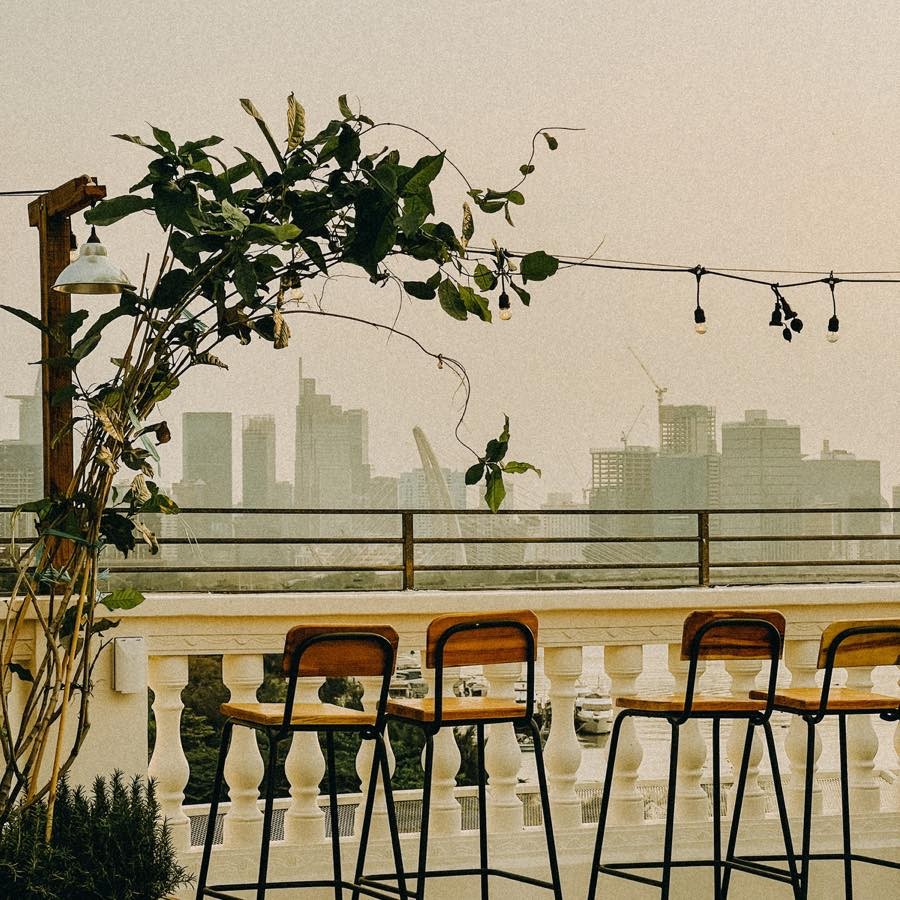 Chill há»›t náº¥c vá»›i Cháº¡ng Váº¡ng Rooftop, khoáº£ng bÃ¬nh yÃªn giá»¯a thÃ nh phá»‘ nhá»™n nhá»‹p 15