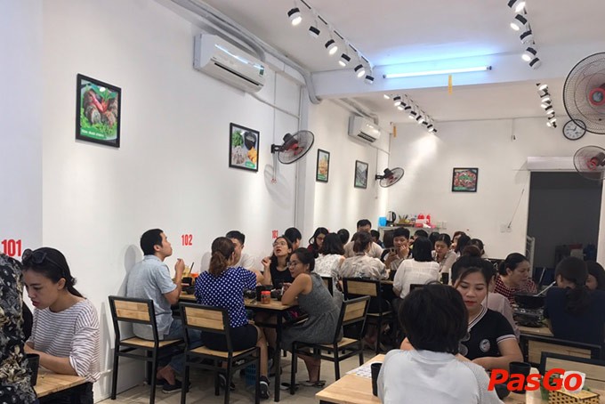 Lòng Chát Quán tại số 18 Trần Thái Tông