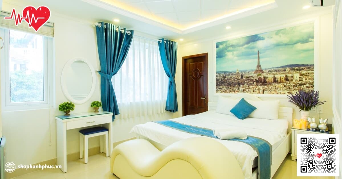 VENICE HOTEL