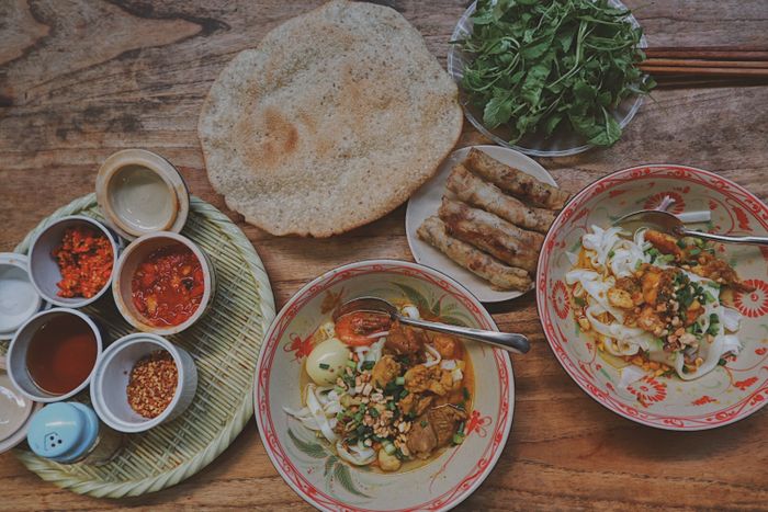 Chợ Cồn Đà Nẵng: Thiên đường ẩm thực cho chuyến đi với mẹ