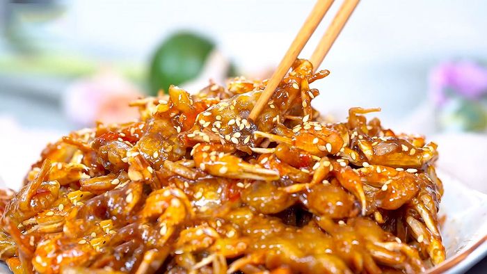 Ghẹ sữa rim - đặc sản Đà Nẵng làm quà hấp dẫn