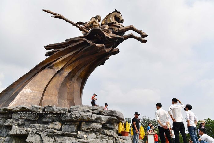 Quần thể Đền Sóc Sơn, di tích Thánh Gióng