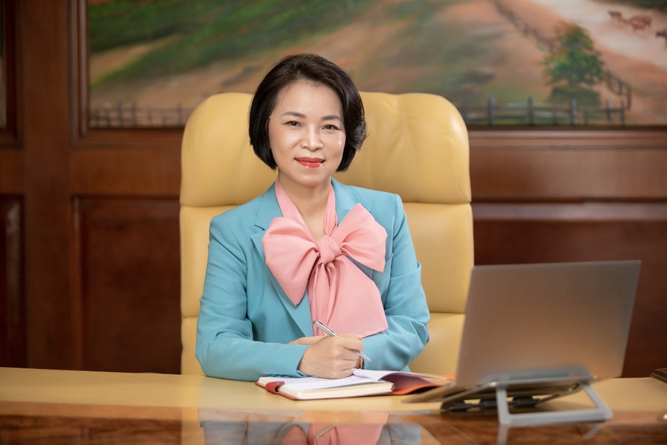 Phạm Thu Hương tỷ USD - chân dung Phó Chủ tịch Vingroup Phạm Thu Hương