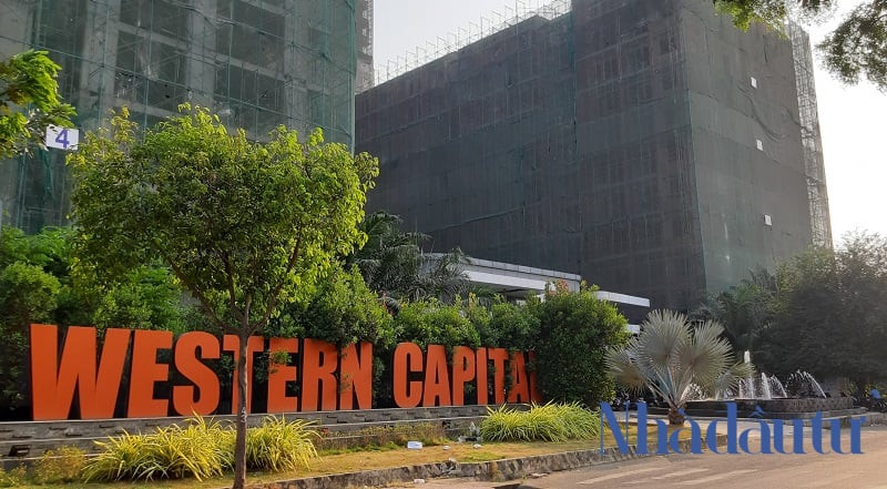 Dự án The Western Capital với các khối chung cư cao tầng do Công ty TNHH Quản lý Bất động sản Hoàng Phúc phát triển