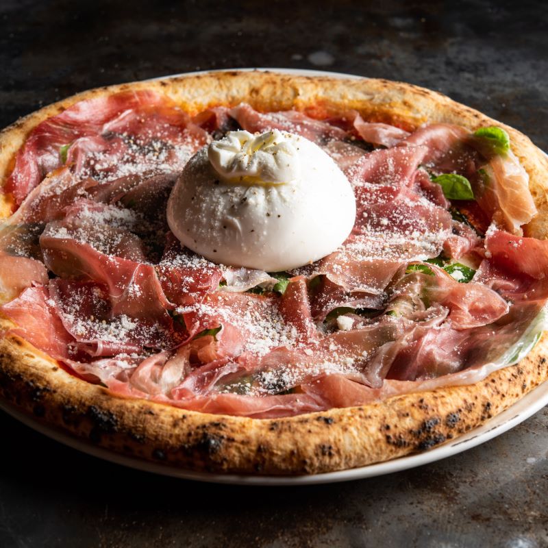 Pizza Burrata Parma Ham Margherita trong menu Pizza 4P Hà Nội