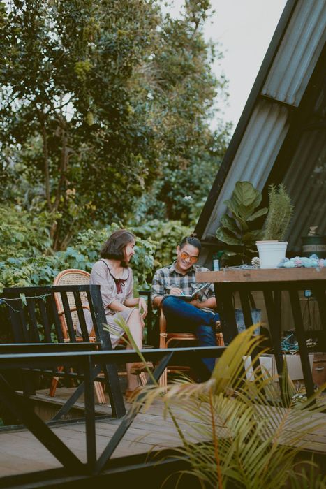Quán cà phê thiết kế theo phong cách cổ điển nổi bật trong danh sách kinh nghiệm phượt du lịch Buôn Mê Thuột