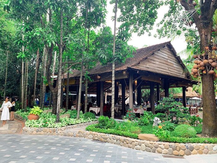 Những ngôi nhà cổ với kiến trúc độc đáo