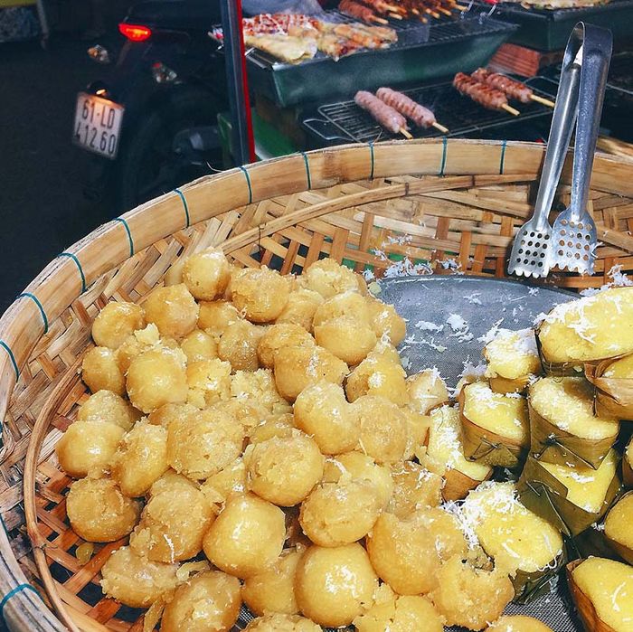 Thưởng thức bánh thốt nốt đặc sản Hòn Tre