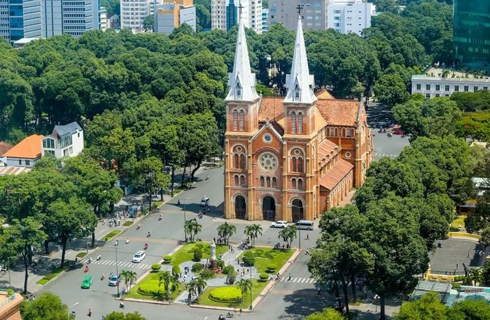 13 điểm du lịch Sài Gòn đầy sức hút được khám phá