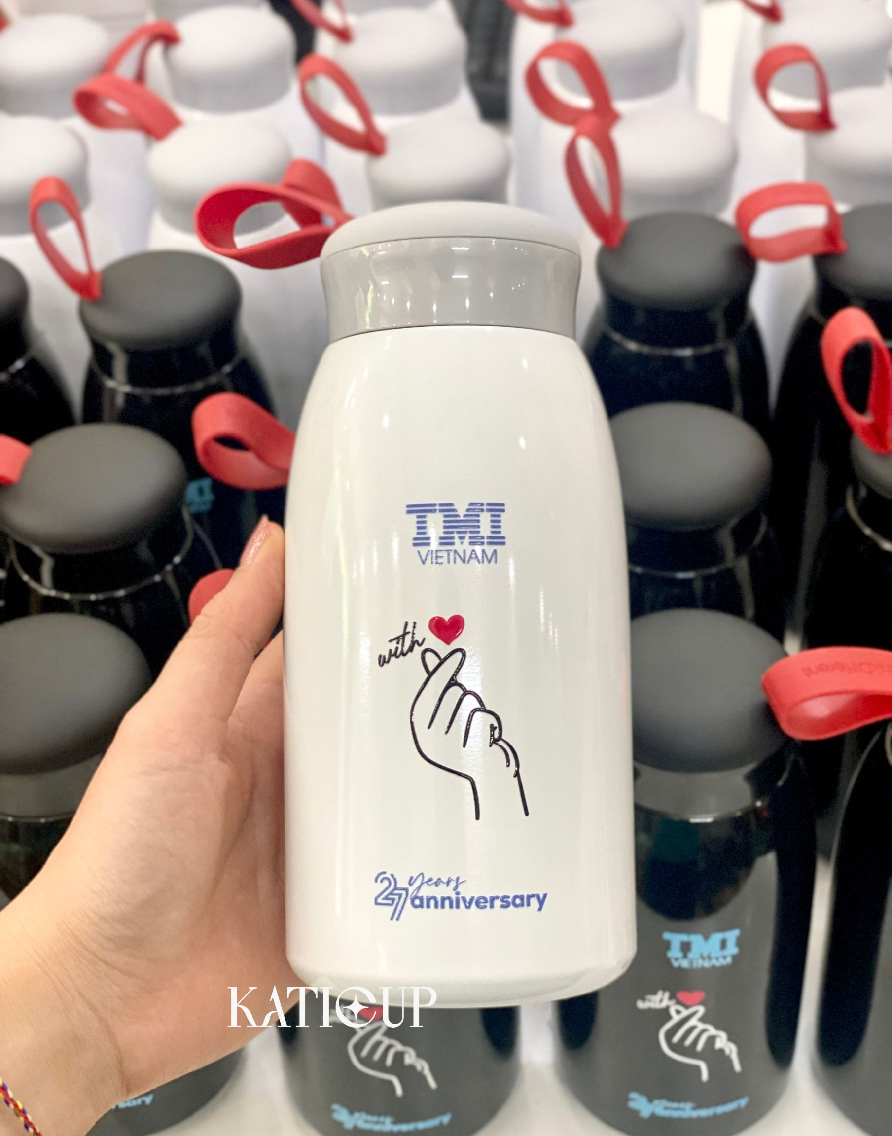 Bình giữ nhiệt in logo doanh nghiệp