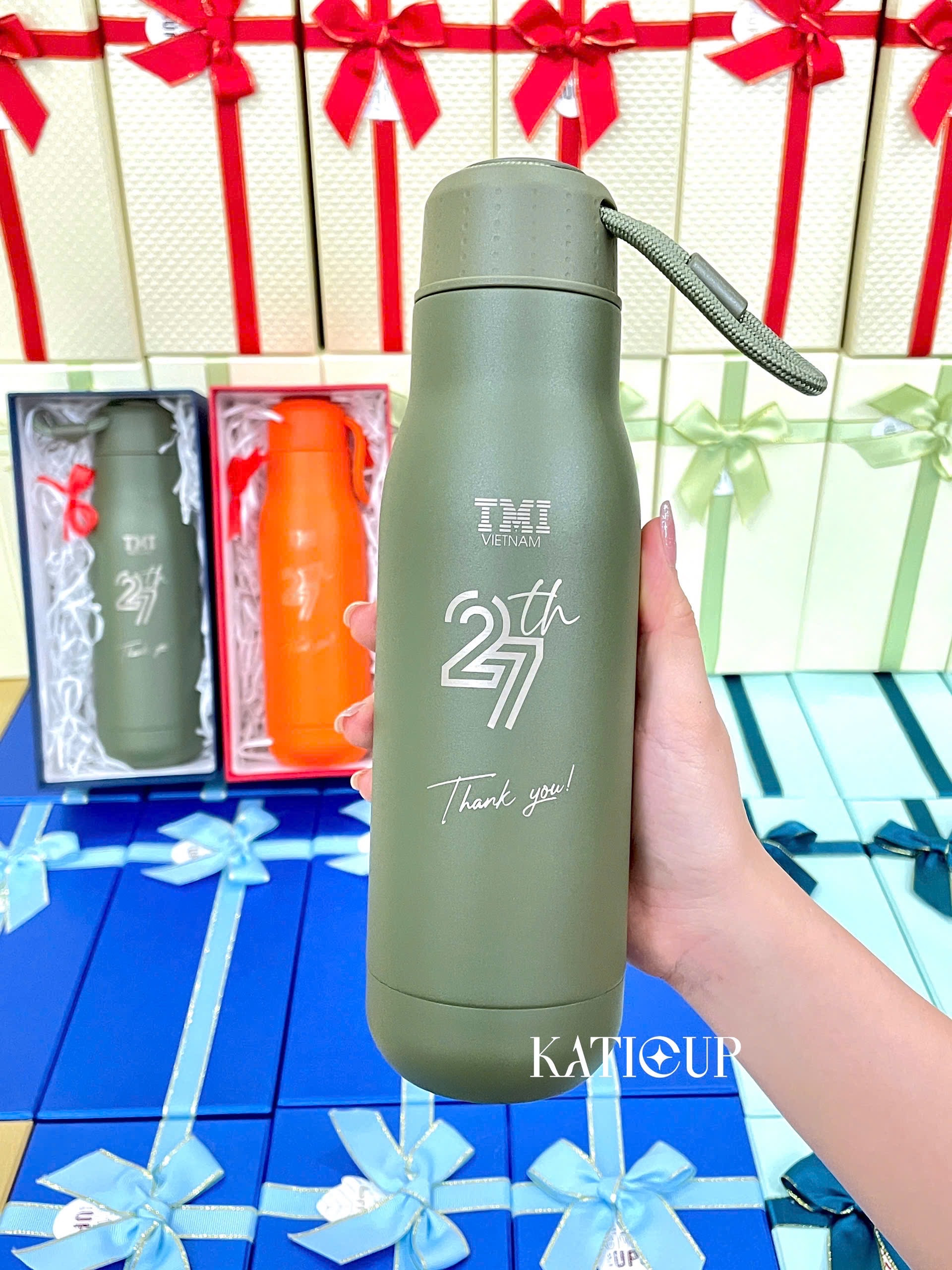 Sản phẩm quà tặng doanh nghiệp khắc tên, logo từ Katicup
