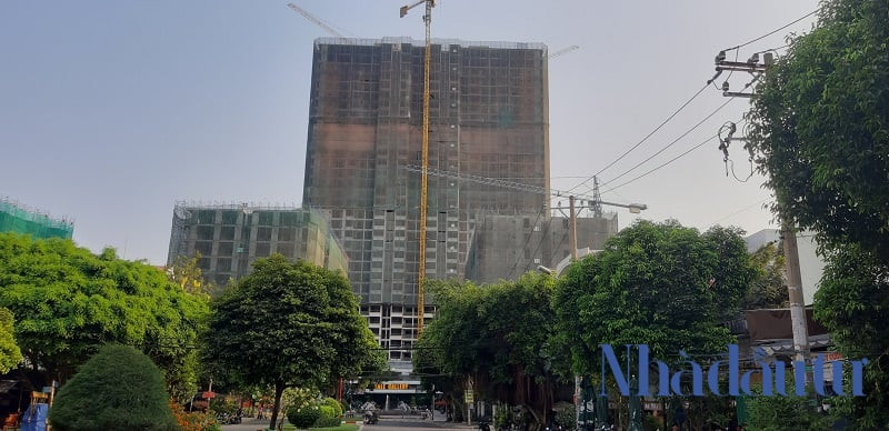 Tổng quan Khu nhà ở xã hội của The Western Capital đang trong giai đoạn xây dựng bởi Công ty TNHH Quản lý Bất động sản Hoàng Phúc