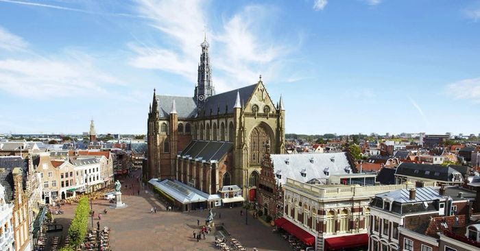 Nhà thờ Grote Kerk ở Haarlem, kiệt tác kiến trúc tôn giáo
