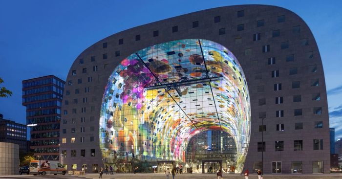 Chợ nhà lồng Markthal, điểm đến ẩm thực và kiến trúc độc đáo ở Rotterdam