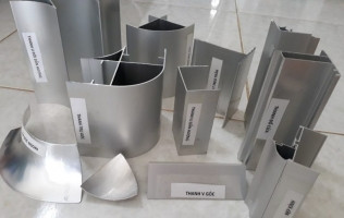 Phụ kiện thi công panel của CÔNG TY TNHH PANEL PHÒNG SẠCH DINGSHENG VIỆT NAM