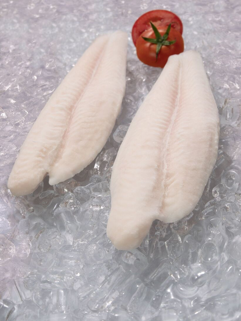Cá tra fillet đông lạnh được đóng gói cẩn thận, đảm bảo chất lượng và an toàn vệ sinh thực phẩm