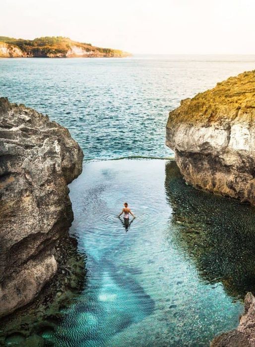 Kinh nghiệm du lịch Bali: Khe nước Angel’s Billabong xanh ngắt