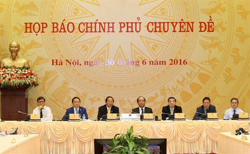 Quang cảnh buổi họp báo xác định nguyên nhân sự cố môi trường biển tại Hà Nội, nơi Chủ tịch Formosa Hà Tĩnh xin lỗi công khai