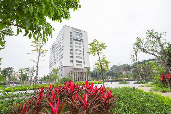 Tòa tháp D bệnh viện Đa khoa Phương Đông
