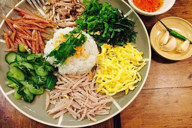 Cơm âm phủ Huế - món ngon không thể bỏ lỡ
