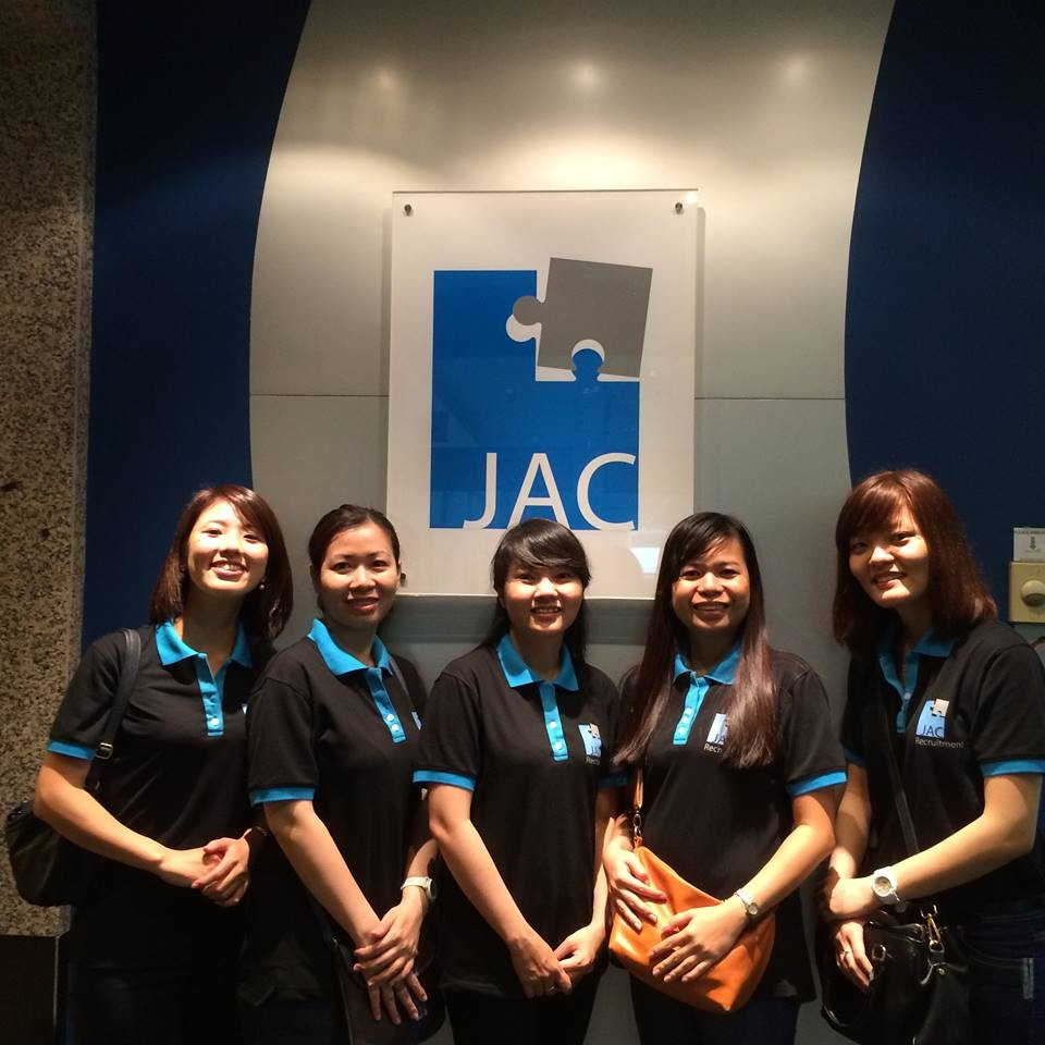 CÔNG TY TNHH JAC RECRUITMENT VIETNAM TUYỂN DỤNG và cam kết về chất lượng tài liệu đa ngôn ngữ