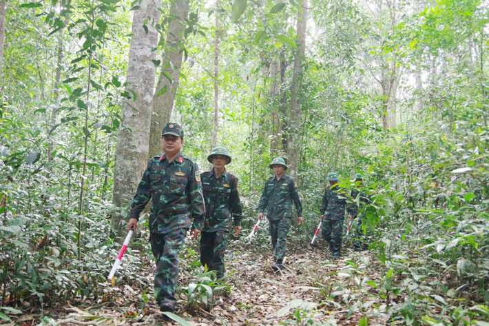 Củng cố an ninh quốc phòng
