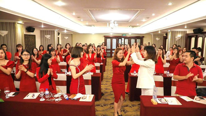 CÔNG TY TNHH DƯỢC MỸ PHẨM LUIÁNTT KOREA tạo cơ hội khởi nghiệp và phát triển cho phụ nữ