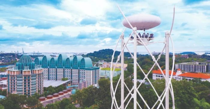 SkyHelix Sentosa Singapore với thuyền gondola ngoài trời