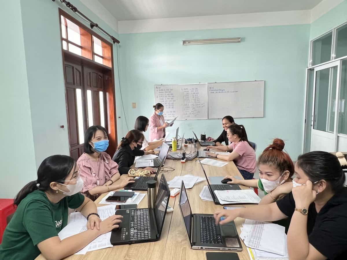 Đội ngũ giảng viên chuyên nghiệp của CÔNG TY TNHH KẾ TOÁN SAO VIỆT