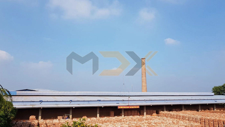 Dây chuyền sản xuất gạch Tuynel hiện đại tại nhà máy gạch Thanh Uyên của công ty TNHH Xây dựng Tự Lập.
