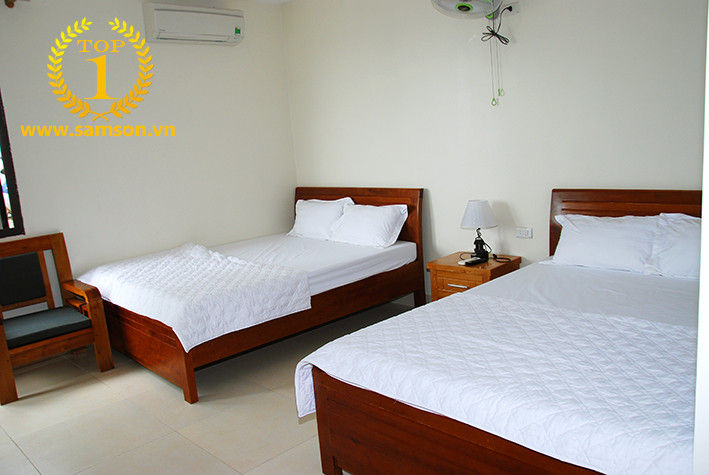 Góc phòng nghỉ Khách sạn Hải Lý Sầm Sơn được bài trí tinh tế, tạo cảm giác ấm cúng và tiện nghi
