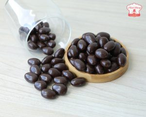 Hạnh nhân phủ sô cô la từ Tân Nhất Hương