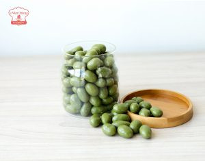 Hạnh nhân phủ sô cô la trà xanh của Tân Nhất Hương