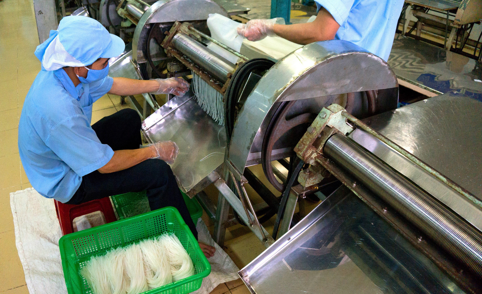 Công ty TNHH Sản Xuất Và Thương Mại Hòa Hưng