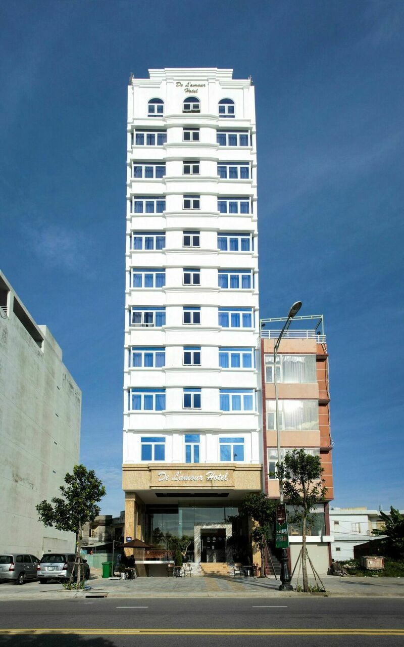 Khách sạn 3 sao gần biển Mỹ Khê De Lamour Hotel Đà Nẵng