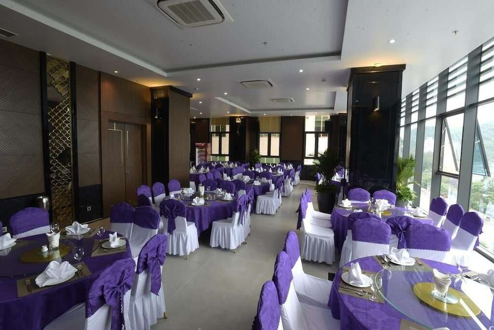 Khách sạn Cát Bà Paradise - View biển tuyệt đẹp khách sạn 4 sao Cát Bà
