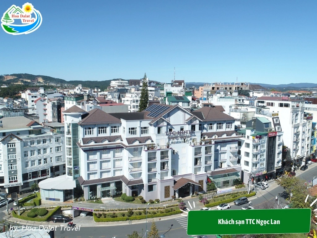 TTC Ngọc Lan là khách sạn 4 sao ngay trung tâm Đà Lạt với tầm nhìn tuyệt đẹp ra Hồ Xuân Hương, kiến trúc châu Âu