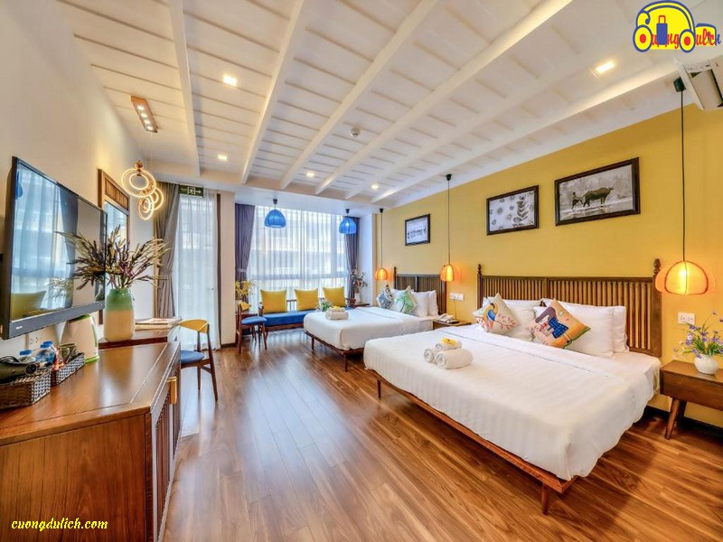 Khách sạn Sơn Trang Phố Cổ Hội An với nội thất gỗ tinh tế