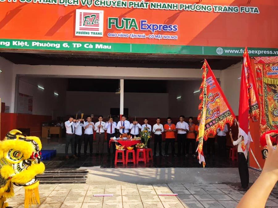 Khai trương Văn phòng Phương Trang tại Bến xe Cà Mau