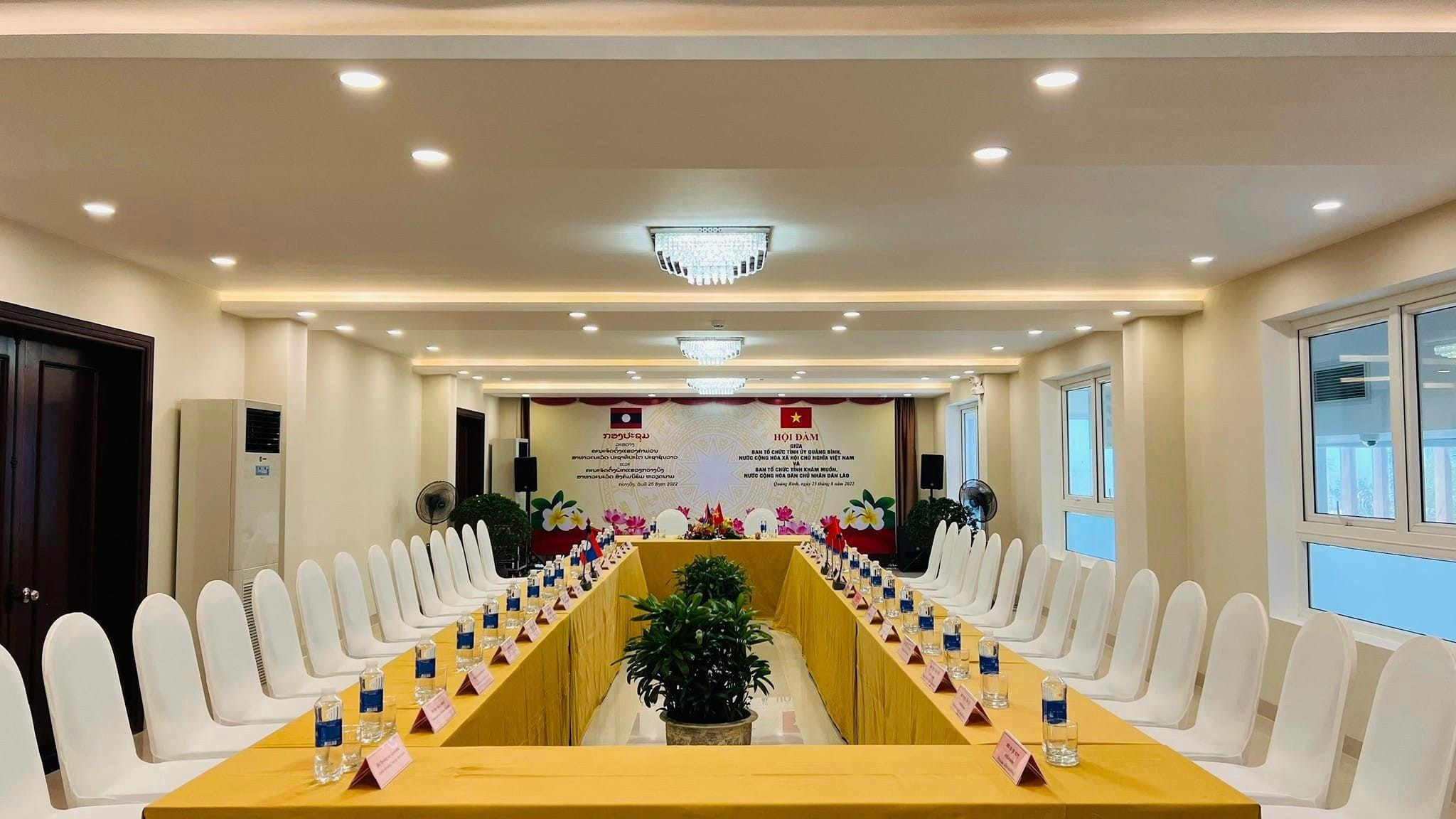 Không gian hội nghị sang trọng của khách sạn Duy Tân