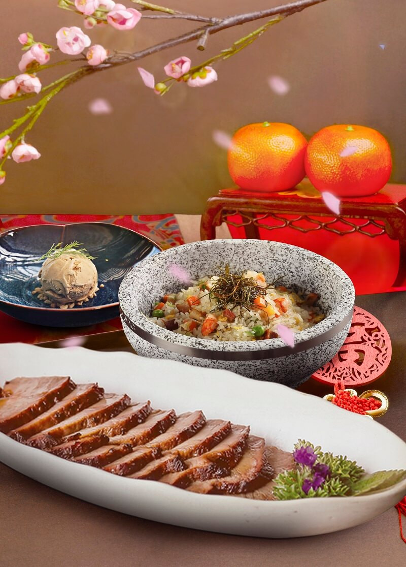 Không khí ấm cúng của bữa tiệc sum vầy cùng gia đình tại Khách sạn New Orient Hotel Đà Nẵng trong dịp Tết