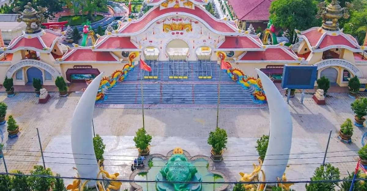 Khu du lịch Suối Tiên