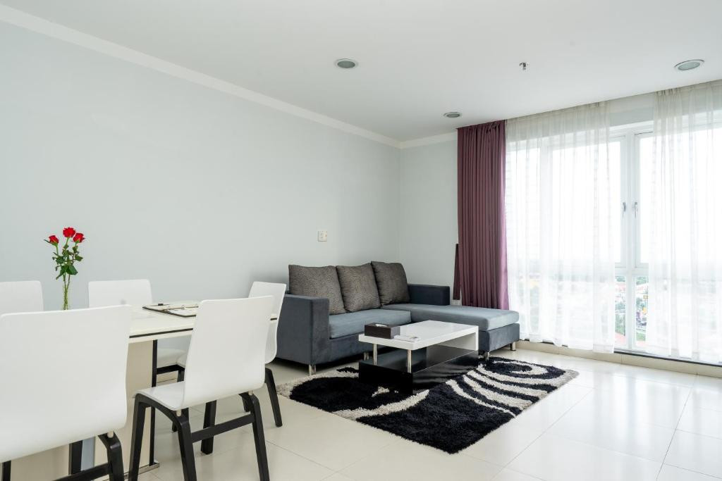 Khu vực bếp riêng tiện nghi trong Executive Suite khách sạn Becamex Thành phố Mới Bình Dương