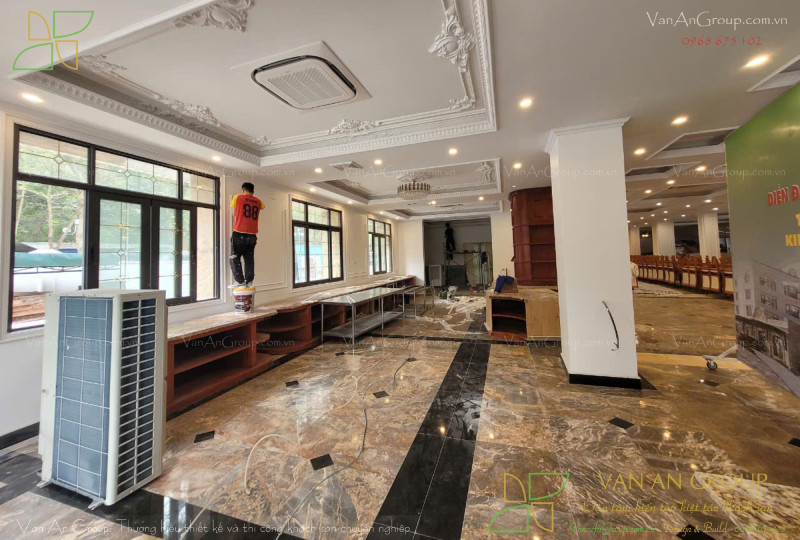 Kiểm tra chất lượng công trình, đảm bảo tuân thủ nội quy khách sạn 5 sao về an toàn và vệ sinh